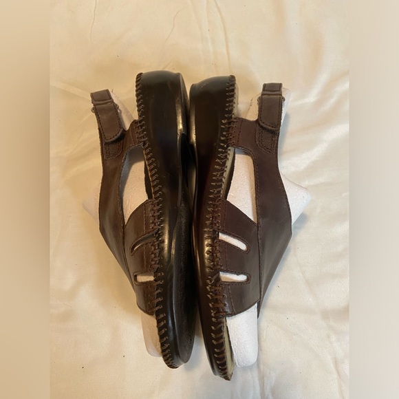 Naturalizer Leather Women’s Sandals Sz 8W - Picture 8 of 9